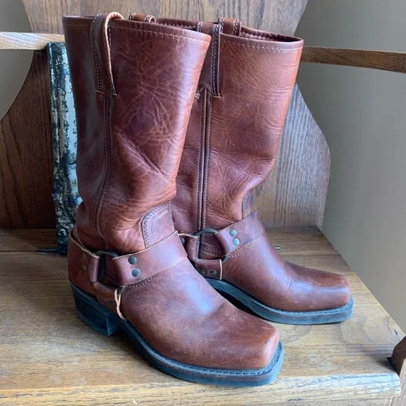 Frye Harness 12R Tan Leather Boots - Picture 1 of 7